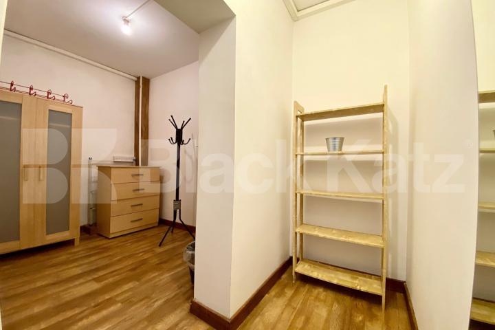 located in the heart of Angel only a 0.2 mile walk to Angel Station White Lion Street, Angel